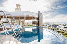 Apartamento em Florianópolis - 054