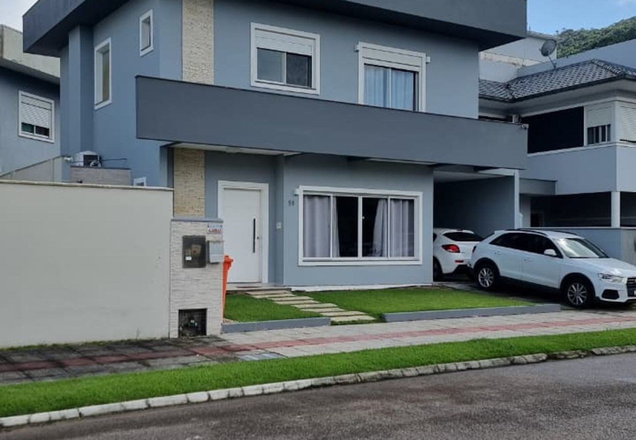 Casa em Florianópolis - 241