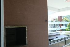 Apartamento em Florianópolis - 247