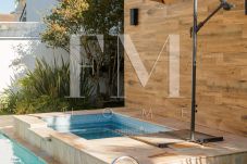 Casa em Florianópolis - 240