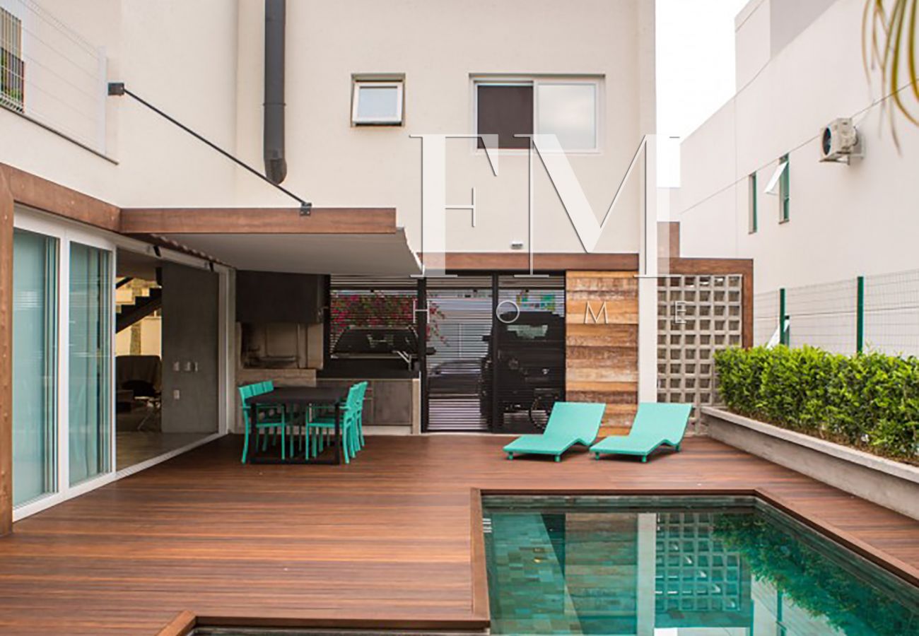 Casa en Florianópolis - 001 Casa en Florianópolis - 001