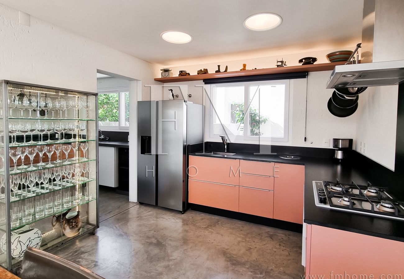 Casa en Florianópolis - 001 Casa en Florianópolis - 001