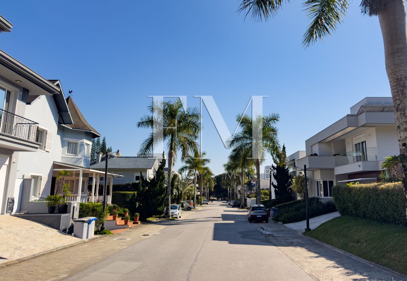 Casa en Florianópolis - 001 Casa en Florianópolis - 001