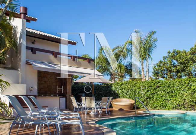 Casa en Florianópolis - 1003 Casa en Florianópolis - 1003