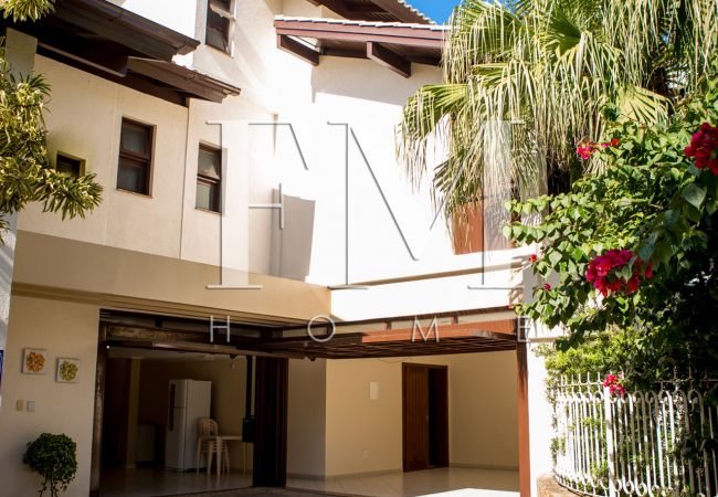 Casa en Florianópolis - 1003 Casa en Florianópolis - 1003